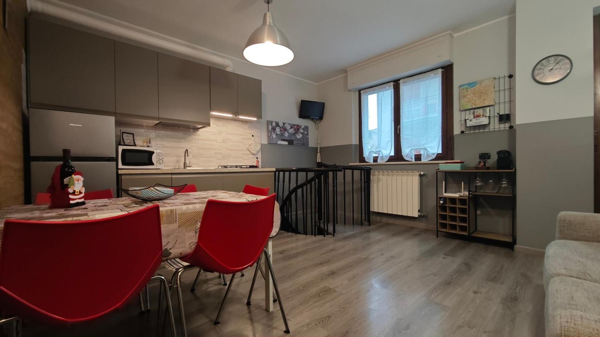 Appartamento Aleph With Private Parking, Next Train Station Como Kültér fotó
